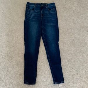EUC American Eagle Skinny Jeans